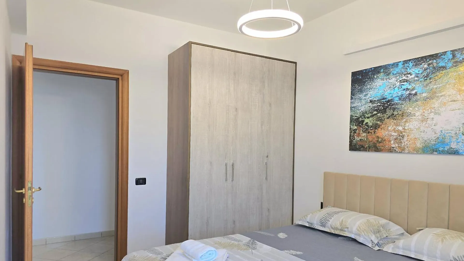 Sunny Stay Apartment Durres 080