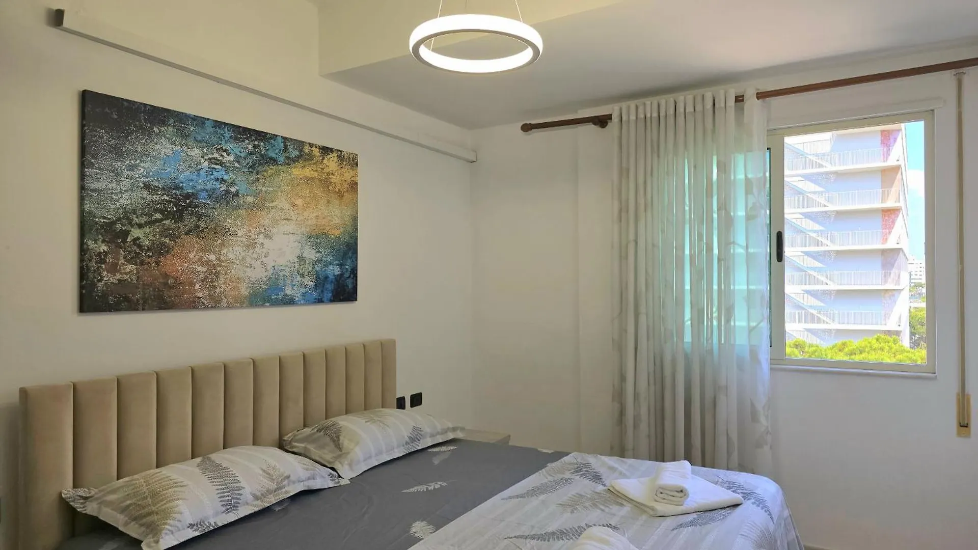 Sunny Stay Apartment Durres 080 0*,  알바니아